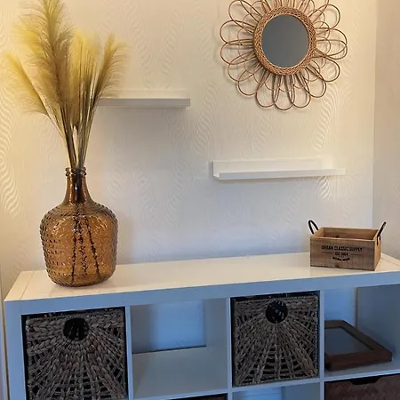 New & Cozy דירה